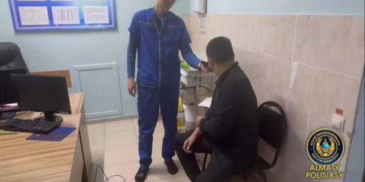 Порядка 500 пьяных водителей задержаны в Алматы с начала года
