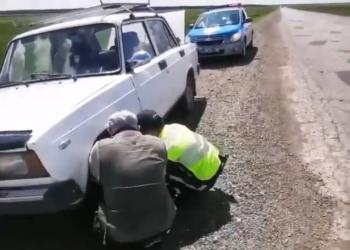 Слова благодарности от водителей ежедневно поступают в адрес патрульных в области Абай