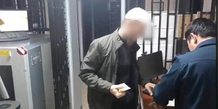 Водитель без прав задержан полицейскими в состоянии наркотического опьянения в Актюбинской области