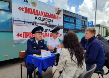 378 обращений поступило от граждан в ходе акции “Приемная на дороге” в Карагандинской области