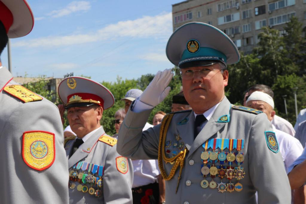 Павлодарские полицейские поименно вспомнили коллег, погибших при исполнении служебных обязанностей