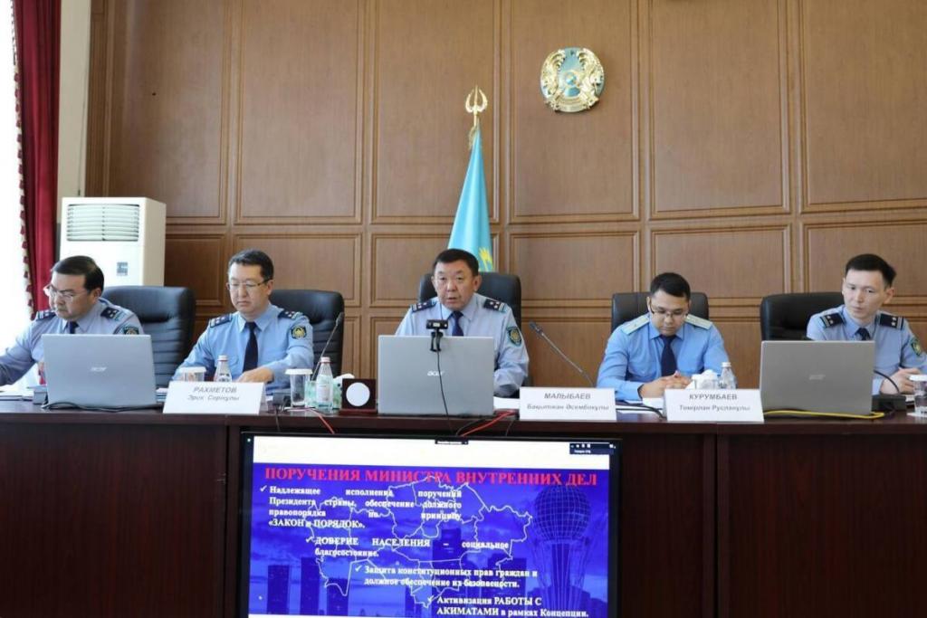 Итоги служебно-оперативной деятельности за первое полугодие подвели в ДП на транспорте