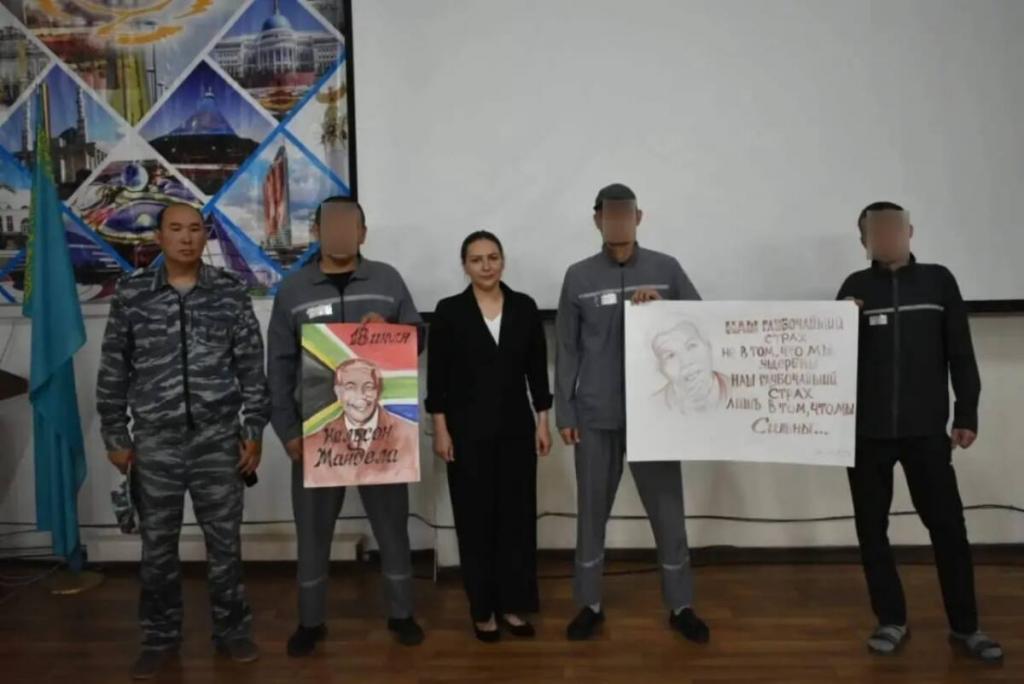 Тимошенко провела лекцию в колонии ЗКО