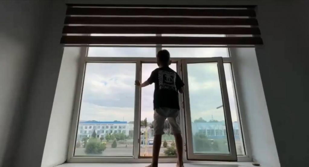 5 фактов падения детей из окон с начала года зарегистрировано в Жамбылской области