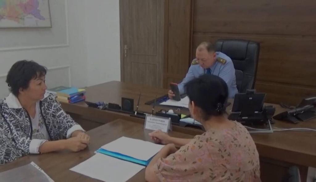 Более 200 граждан обратились с личными вопросами к начальнику ДП Жамбылской области