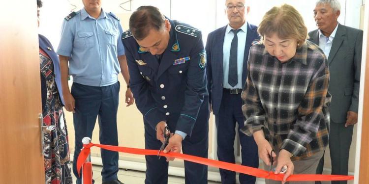 Школьный кабинет открыли в честь погибшего полицейского в Костанайской области