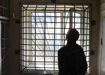 Троих подучетных пробации вернули в колонию Мангистауской области
