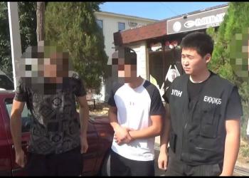 Закладчика с крупной партией “синтетики” задержали полицейские в Таразе