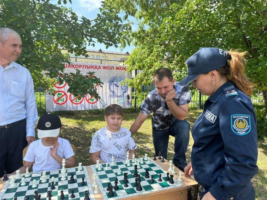 Около 500 мероприятий на антинаркотическую тему проведено полицейскими ЗКО