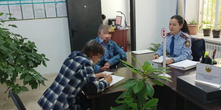 Двух неплательщиков алиментов установили в течение суток в области Абай