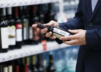 Лицензию на реализацию алкоголя приостановили в одном из магазинов Павлодарской области