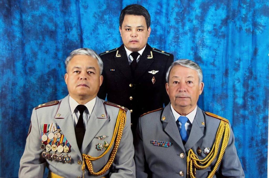 “Понимать, слышать и поддержать”: ветеран МВД поделился секретами полувекового семейного счастья