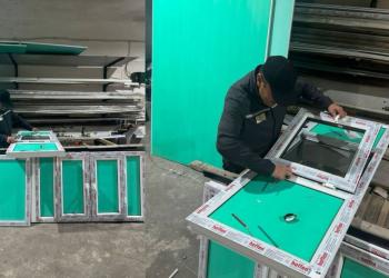 Цех по производству пластиковых окон открыт в колонии области Абай