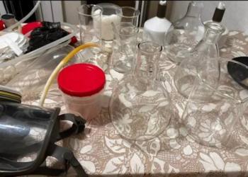 Семейная пара изобличена в организации нарколаборатории в Алматы