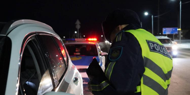 Почти 1000 нарушений ПДД выявили за 3 дня полицейские в Костанайской области