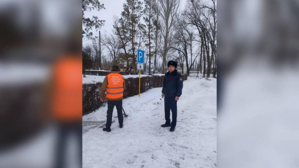 Украл подарок для девушки: получил 80 часов общественных работ в Алматинской области