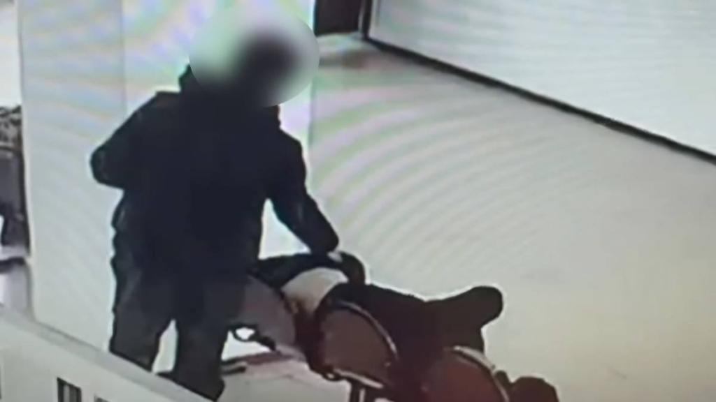 Задержан карманник, похитивший кошелек у пассажира на автовокзале Туркестанской области