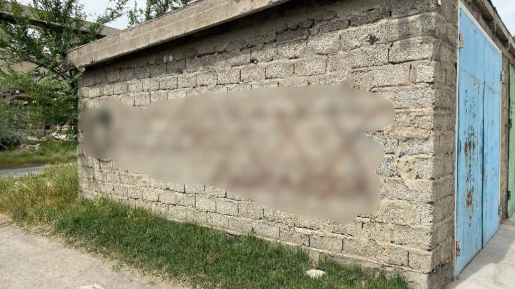 Наркограффити: полиция задержала уличного "рекламиста" в Туркестанской области