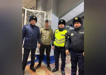 Полицейские спасли мужчину в Караганде