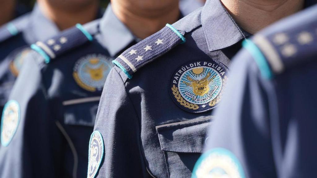 Попытки сорвать работу полиции закончились уголовным делом для двух акмолинцев