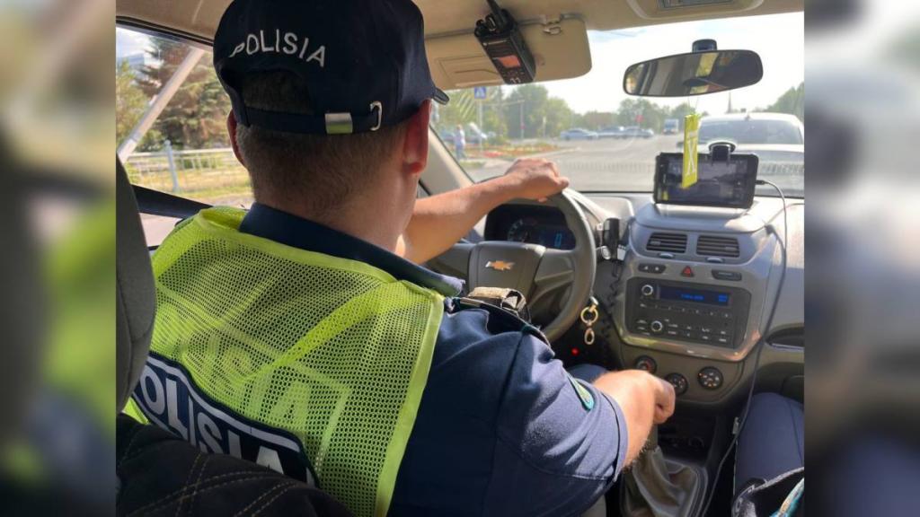 “Принято, выезжаем”: ночной патруль полицейских в Экибастузе